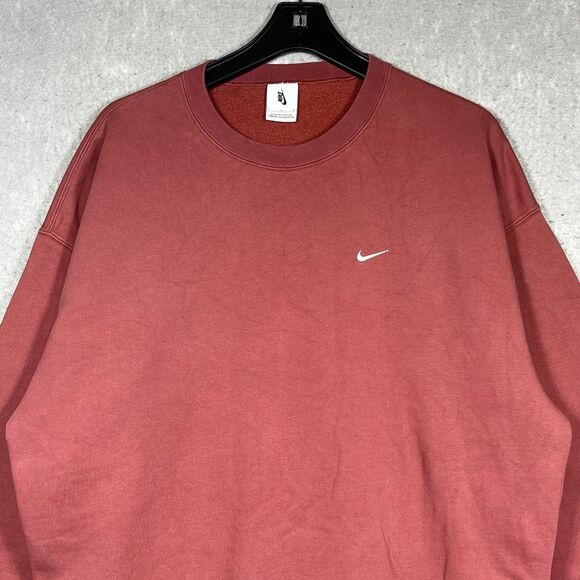 Nike Solo Swoosh Fleece Crew Sweatshirt Sweater Men’s Large Red Top Casual - Picture 2 of 13